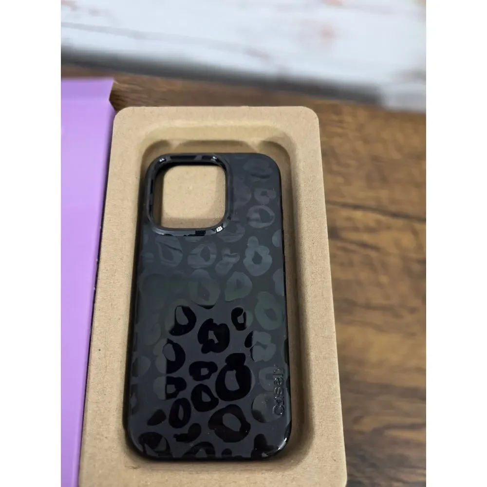 Casely Classic Phone Case Black Leopard Print Iphone 16 Pro